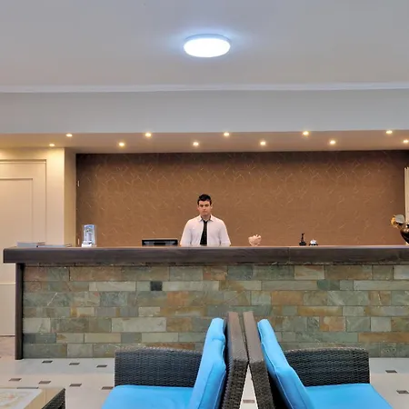 Lintzi Hotel-3